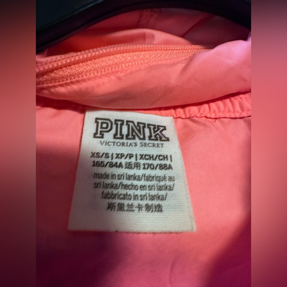 Victoria's Secret Pink Anorak / Windbreaker PINK & WHITE NWOT Sz.S MSRP: $98.00 - Picture 7 of 12